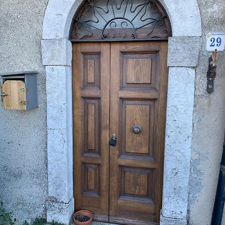 La Casetta Al Roccone Semproniano المظهر الخارجي الصورة